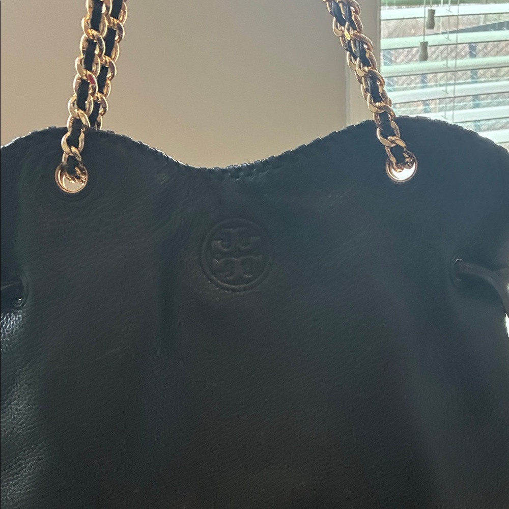 Tory Burch Black Leather Shoulder Bag with Gold Chain